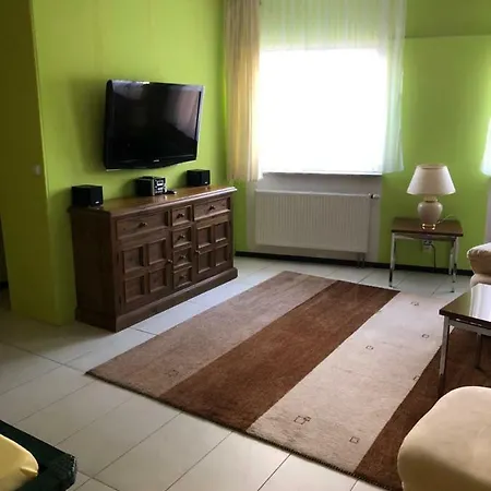 Einfache Monteurwohnung Mit Wlan Und Sat Tv, Netflix Frankweiler